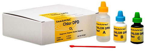 Refill pack: Reagents for TESTOVAL® CHLORINE DPD 410521_Testoval Chlor DPD-Reagenzien Nachfuellpackung.jpg, Testoval Chlor DPD Nachfüllpackung, detailreiche Produktansicht mit Fläschchen und Etikett, schnelle Messung ca. 1 Minute